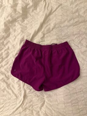Champion Athletic Shorts (Size M) – Built-in Liner 💗